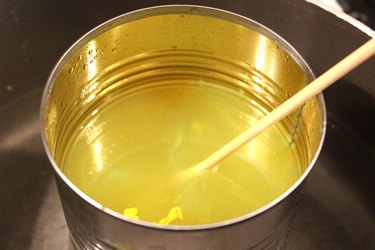 yellow dye
