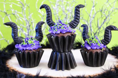 maleficent cupcakes
