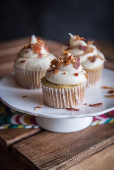 Cinnamon Spice Cupcakes with Maple Bacon Frosting Recipe