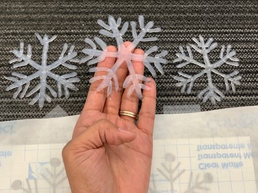 Make a Snowflake Cake Topper Using Hot Glue - DIY Candy