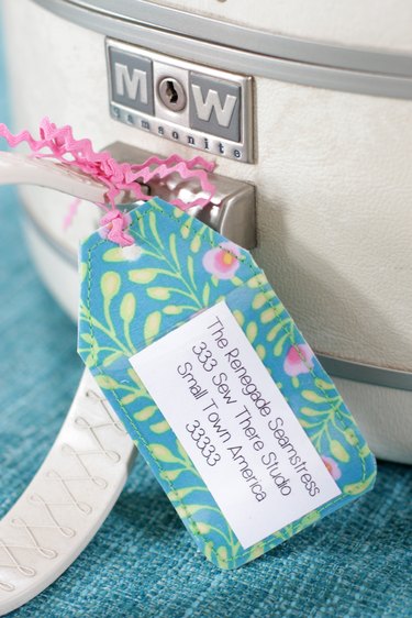 These bright and custom luggage tags will make your baggage noticeable from far away and there will be no doubt about the whereabouts of your luggage.