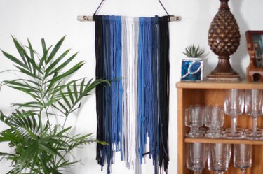 DIY T-Shirt Yarn Wall Hanging