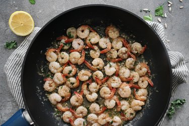 Kale Pesto Pasta With Lemon Garlic Shrimp Recipe | ehow