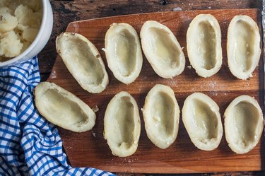 Copycat Recipe: TGI Fridays Loaded Potato Skins