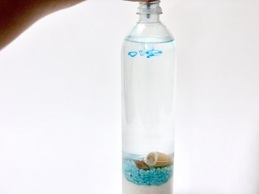 How to Make Sensory Bottles of the Four Seasons - Little Lazy Friends