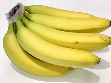 Keep Bananas Fresh Longer