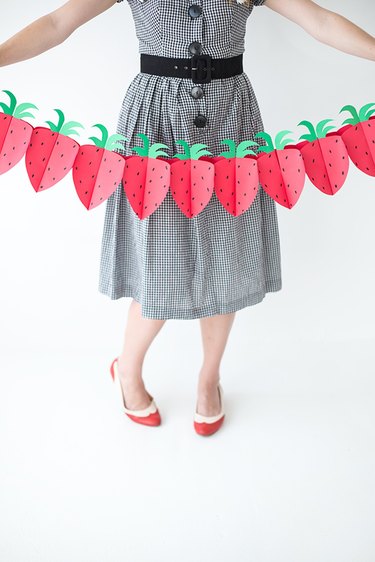 DIY Paper Strawberry Garland