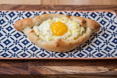 Easy Homemade Khachapuri Recipe