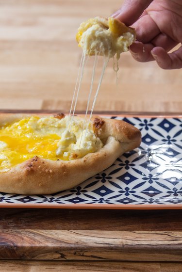 Easy Homemade Khachapuri Recipe