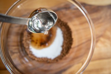 How to Make Dalgona Coffee