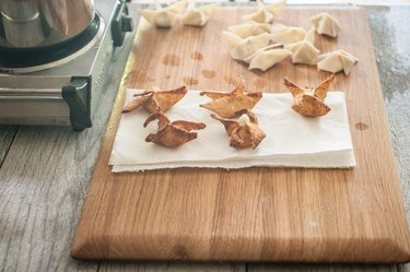 Copycat Recipe: Panda Express Cream Cheese Rangoon