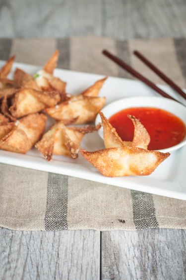 Copycat Recipe: Panda Express Cream Cheese Rangoon