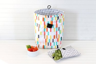 Fabric insulated lunch bag