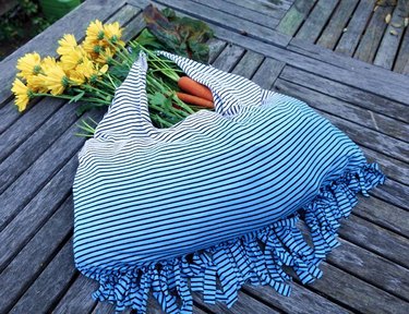 Upcycled T-shirt reborn into a no-sew ombré fringed market bag