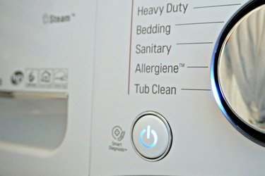 HOW TO CLEAN A FRONT LOADING WASHING MACHINE 