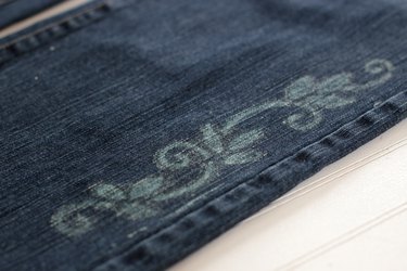 Give your plain jeans some personality by using a stencil and bleach to add some fun designs. Cover them with patterns or just put a few strategically placed pictures to alter your jeans and make them your own.