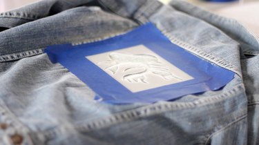 Give your plain jeans some personality by using a stencil and bleach to add some fun designs. Cover them with patterns or just put a few strategically placed pictures to alter your jeans and make them your own.