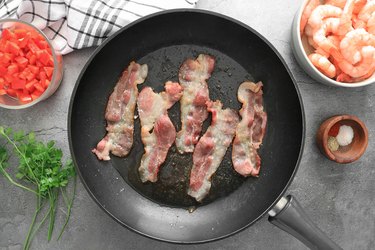 Fry bacon