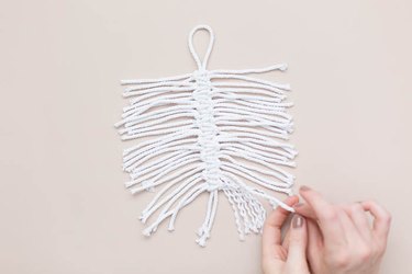 DIY Macrame Feathers Wall Hanging Decor