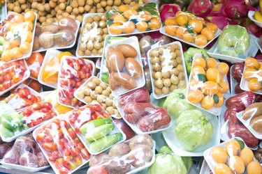 What You Need to Know About Plastic Food Packaging