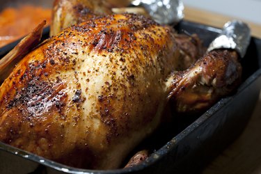 How to Roast A Turkey the Easy Way - Fearless Fresh