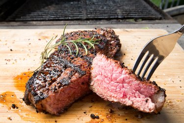 Cómo cocinar un cortador de filetes delmonico