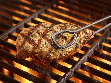 How to Charbroil Chicken ehow