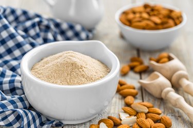Almond flour and nuts