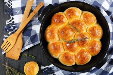 soft and fluffy homemade dinner rolls