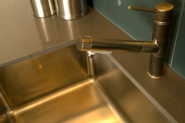 How to Remove Bleach Stains from Stainless Steel » How To Clean Stuff.net