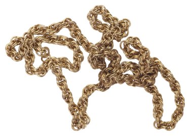 How to Clean a Brass Chain