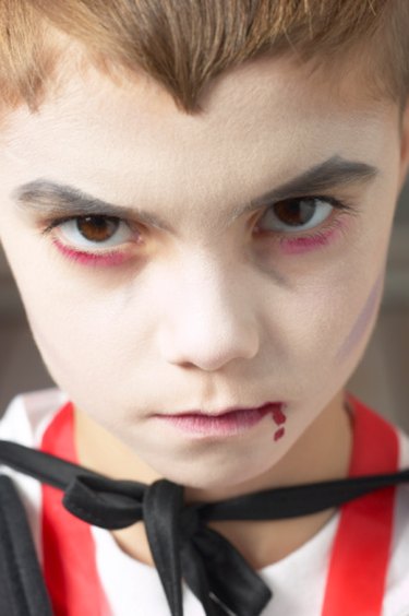 Vampire Face Paint, Halloween Kids Look