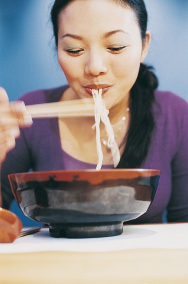 how-to-make-your-own-sauce-for-ramen-noodles-ehow