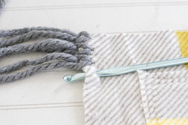 thread crochet hook through hole