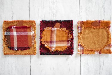 Decorating for fall can be as easy as adding a few of these DIY quilted coasters to your tables.