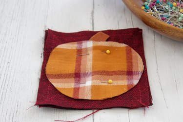 Decorating for fall can be as easy as adding a few of these DIY quilted coasters to your tables.