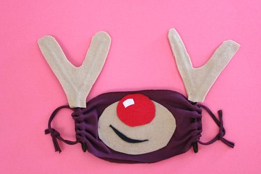 rudolph face mask