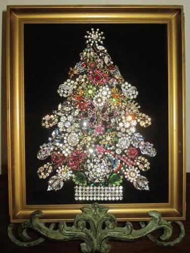 Sarah Shannon Moncho’s Antique Jewelry Tree