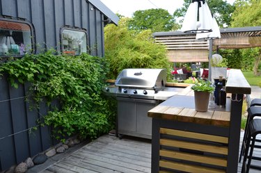 The Best Small Grills For Limited Open Spaces