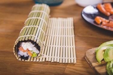Preparation of sushi roll