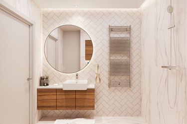 Patterned bathroom wall