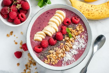 Acai smoothie bowl with toppings