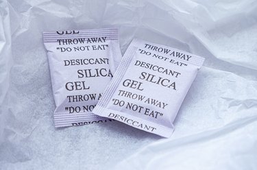 Packets of silica gel with descriptions "Do not eat. Desiccant. Throw away".