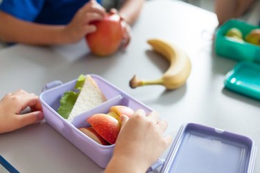 HOT* Kid's Bentgo Bento Box & Ice Pack Set just $17.99 + shipping