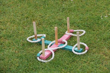 Garden ring toss