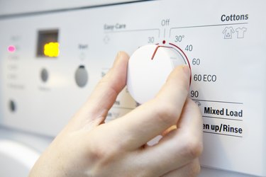 selecting cooler temperature on washing machine