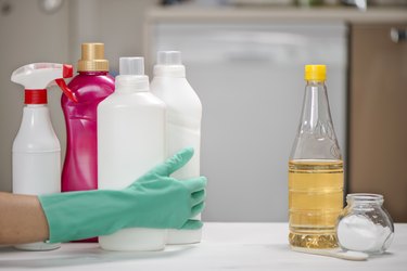 Chemical Cleaning Vs Natural Cleaning