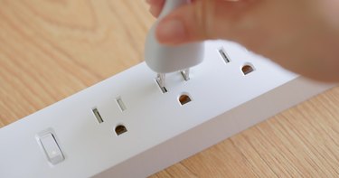 plug in electrical extension cords