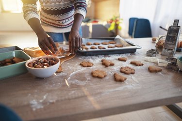 The Best Holiday Gifts for Bakers in 2022 | ehow