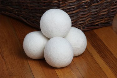 Sheep dryer ball